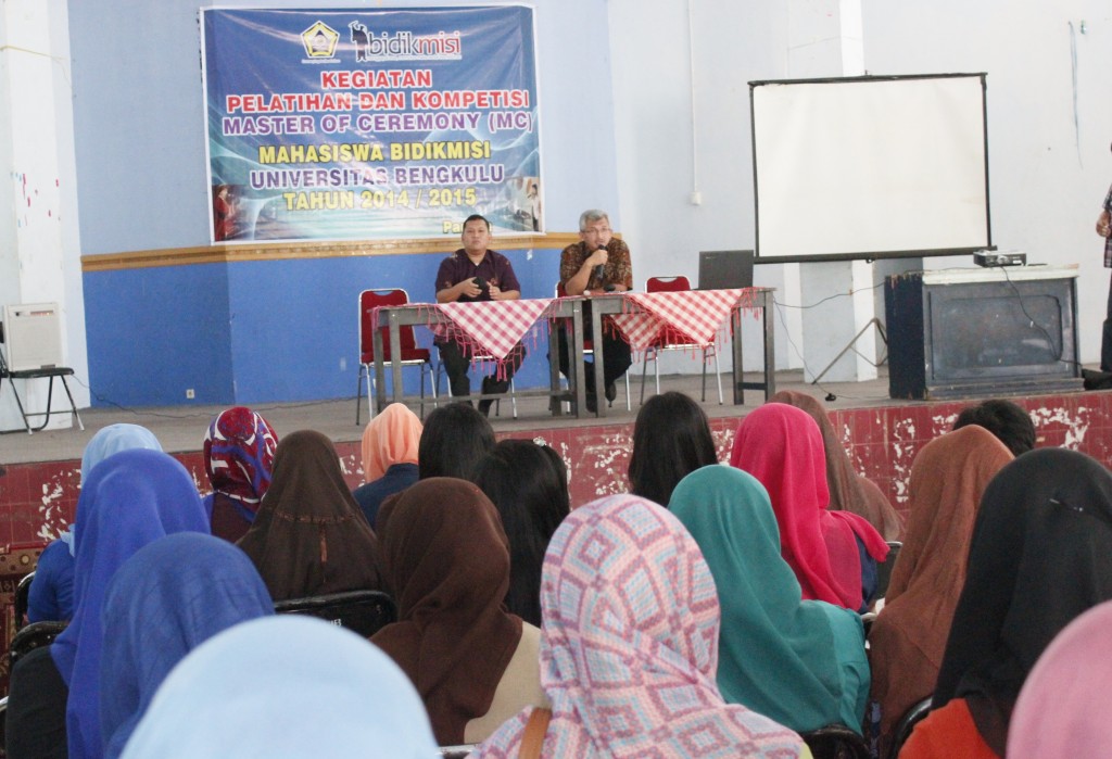 Mahasiswa Bidik Misi Diberi Pelatihan Mc Universitas Bengkulu