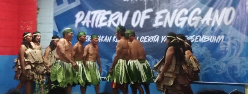 Mahasiswa KKN Kolaborasi Tampilkan The Legend of Enggano di Malam Expo