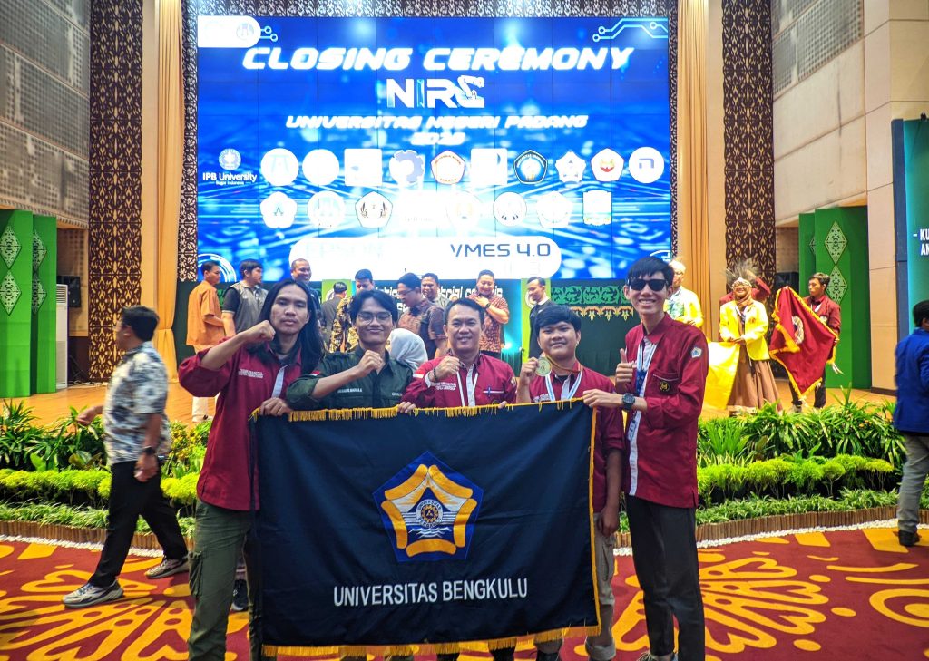 Mahasiswa FT Unib Sabet Juara I di Kontes Robotik Industri Nasional 2025